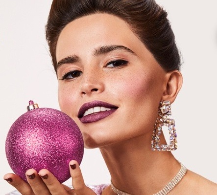 /pics/avon-pomada-metallic-.jpg /pics/avon-pomada-metallic-.jpg