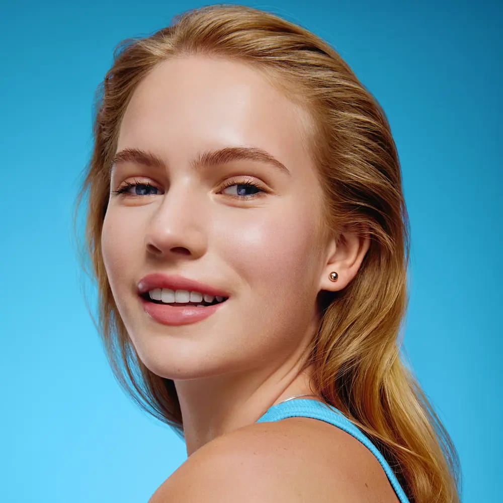 /pics/balzam_dlya_gub_avon_face_up_zashita_i_vosstanovlenie_3.jpg /pics/balzam_dlya_gub_avon_face_up_zashita_i_vosstanovlenie_3.jpg